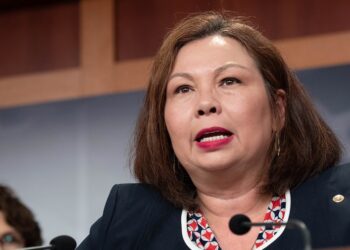 Preguntas demócratas del Senado FAA en evacuaciones recientes de aviones