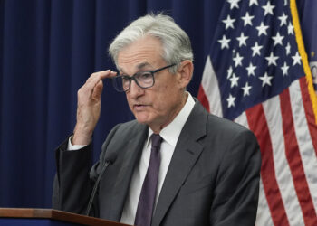 ‘No hay escondite’: Powell enfrenta opciones desalentadoras en discurso fundamental