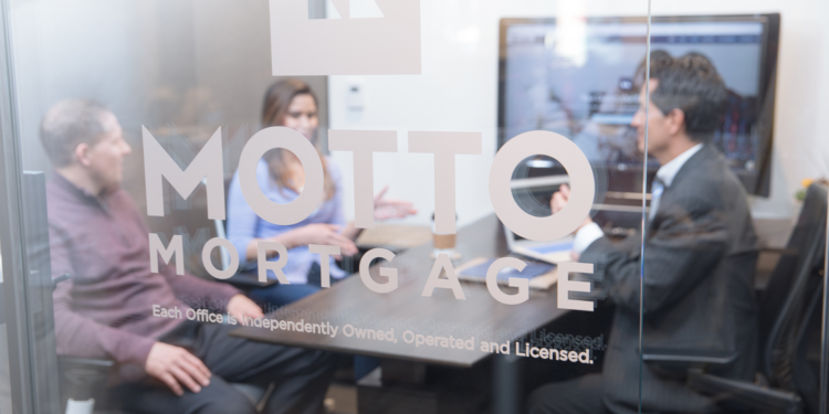 RE/Max aprovecha a un veterano de la industria para revivir la marca de hipotecas de lema