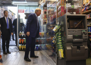 La inflación funciona más alto a medida que entran en los aranceles de Trump