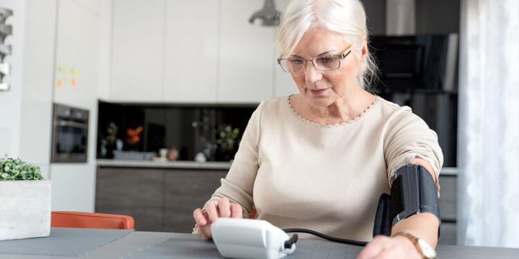 7 de las peores cosas para comer (y beber) para su presión arterial