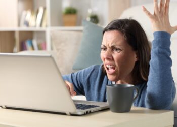 4 formas en que las redes sociales pueden destruir sus ahorros