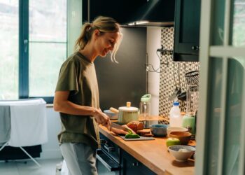 11 formas pasadas por alto para convertir los restos de mesa en deliciosas comidas