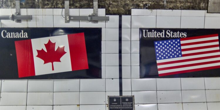 Muchos menos canadienses visitan los Estados Unidos este año: NPR