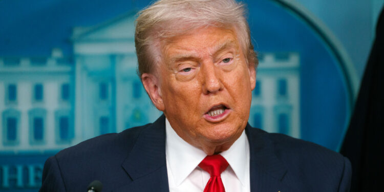Trump extiende la tregua comercial de China, estableciendo el escenario para conversaciones más ambiciosas