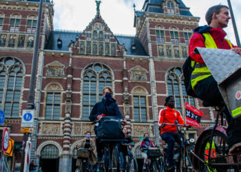 Los problemas de Europa están aumentando, y está luchando para solucionarlos