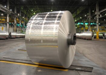 Los gráficos indican que este productor de aluminio está listo para un salto, dice Carter Worth