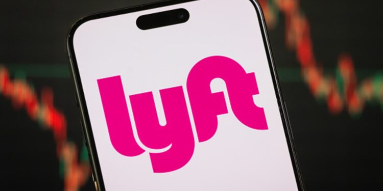 Acciones que realizan los movimientos más grandes del mediodía: Lyft, WMT, Baba, Bidu