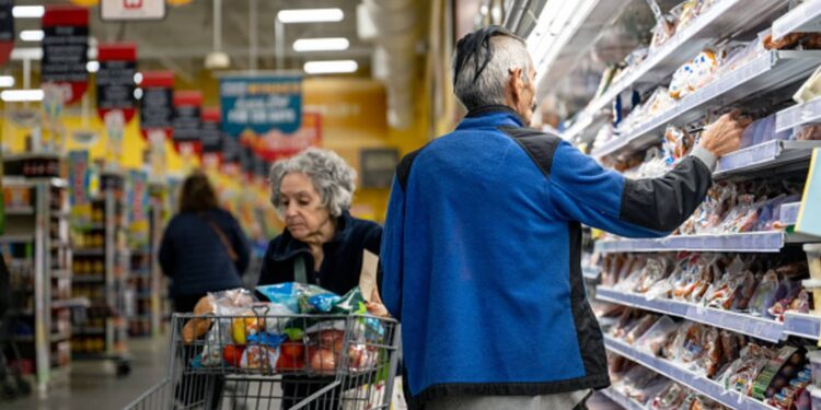 El ajuste del costo de vida del Seguro Social puede ser mayor en 2026: Estimaciones