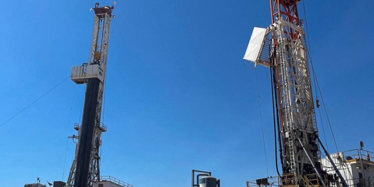 Los analistas de Top Wall Street prefieren estas 3 acciones que pagan dividendos para ingresos consistentes