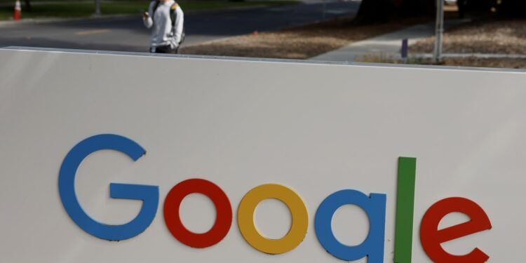 Googl, m, dltr, diversión y más