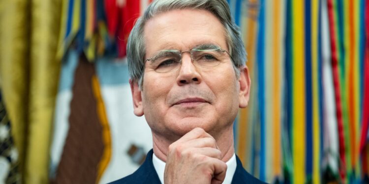 Bessent se conoció esta semana con Warsh, Lindsey, Bullard mientras la búsqueda principal de Fed continúa