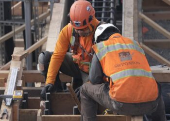 La confianza de los trabajadores en encontrar un nuevo trabajo alcanza el récord en la encuesta de la Fed de Nueva York