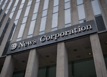 Existencias que hacen los movimientos más grandes después de las horas: Fox, Dell, Avo