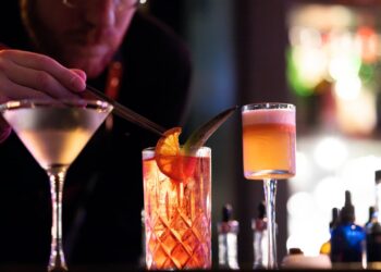 ¿Quién califica para la deducción ‘No impuestos sobre las propinas’? Es complicado