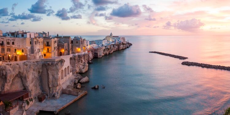 7 lugares en Italia donde los jubilados pueden vivir bien en el Seguro Social, por tan solo $ 1000 al mes, según un nuevo informe