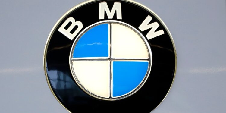 Casi 200k BMWS retiraron sobre un posible riesgo de incendio
