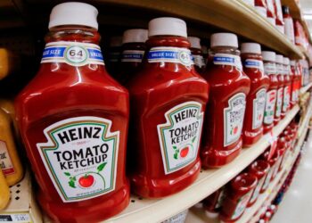 Kraft Heinz se rompe con los cambiantes gustos de los consumidores y poco apetito para las grandes compañías de alimentos