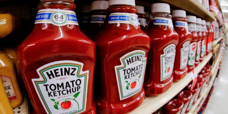 Kraft Heinz se rompe con los cambiantes gustos de los consumidores y poco apetito para las grandes compañías de alimentos