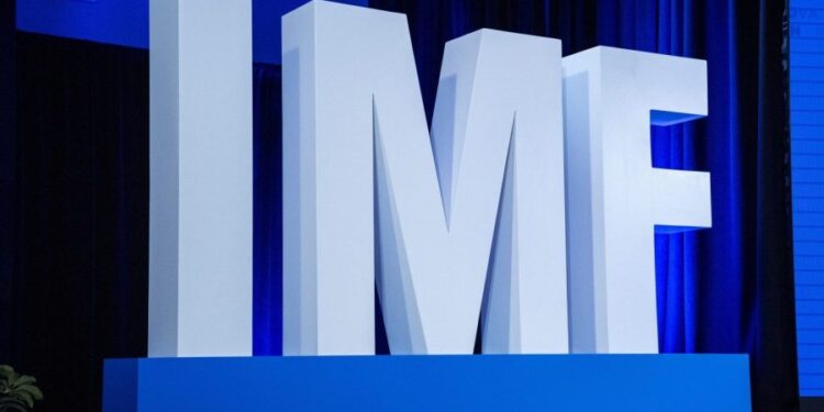 El FMI ve tensiones en la economía estadounidense