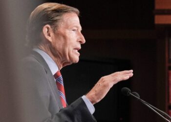 Senador demócrata: la multa de Boeing propuesta por la FAA es inadecuada