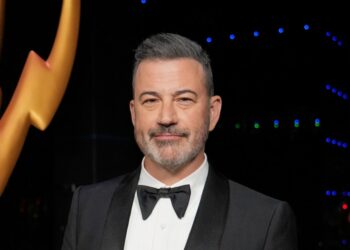 Jimmy Kimmel regresará el martes después de que Disney levante la suspensión por los comentarios de Charlie Kirk