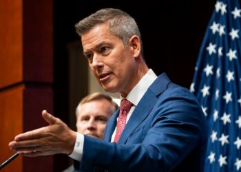 La administración Trump que revertía el plan de la era Biden para compensar a los pasajeros de las aerolíneas por las interrupciones