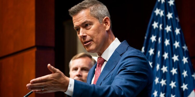 La administración Trump que revertía el plan de la era Biden para compensar a los pasajeros de las aerolíneas por las interrupciones