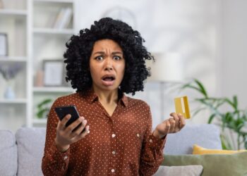 El puntaje de crédito promedio vuelve a caer, con una generación luchando más