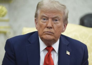 Trump le pide a la Corte Suprema que revierta las tarifas de reovación de la decisión de encontrarlos ilegales: NPR