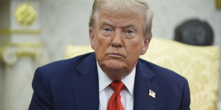 Trump le pide a la Corte Suprema que revierta las tarifas de reovación de la decisión de encontrarlos ilegales: NPR