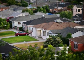 ¿Tiene preguntas sobre vivienda en los Estados Unidos? NPR quiere saber de usted: NPR