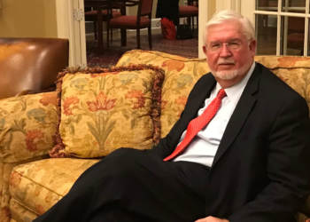 Funcionario de Trump, las agencias de crédito perjudican las calificaciones de los prestatarios