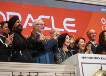 ORCL, CARRERA, DAL, ALB y más