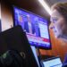 El mercado de valores se está hundiendo ante la amenaza de Trump de imponer más aranceles a China. ¿Es este un buen momento para comprar?