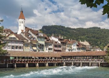 Suiza recorta su previsión de PIB porque los aranceles de Trump pesan sobre su economía