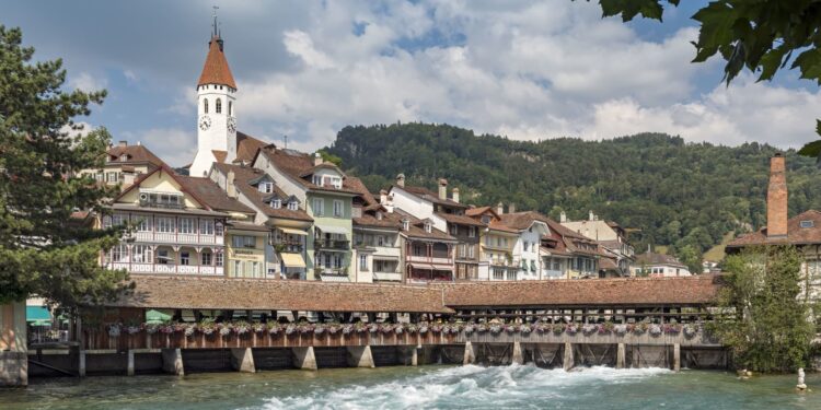 Suiza recorta su previsión de PIB porque los aranceles de Trump pesan sobre su economía