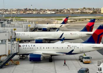 Acciones que realizan los mayores movimientos antes de la comercialización: RACE, PEP, DAL, ARKO