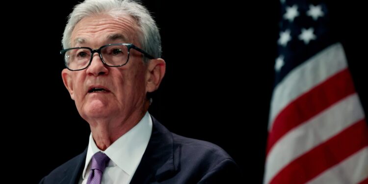 Powell de la Fed sugiere que el programa de ajuste podría terminar pronto y abre la puerta a recortes de tipos