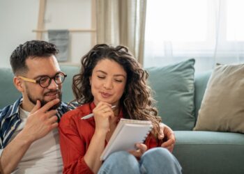 Wall Street parece no poder librarse de la volatilidad. Cómo generar rentabilidades seguras a finales de año