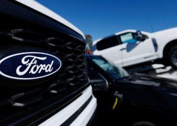 F, GOOGL, ALK, COIN, SAM y más