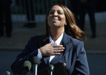 La fiscal general de Nueva York, Letitia James, será procesada por cargos federales de fraude