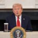 Trump anuncia aranceles del 100 por ciento a China en respuesta a los controles de tierras raras