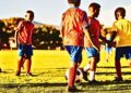 Cómo los eventos comunitarios y de extensión local generan confianza y lealtad del cliente
