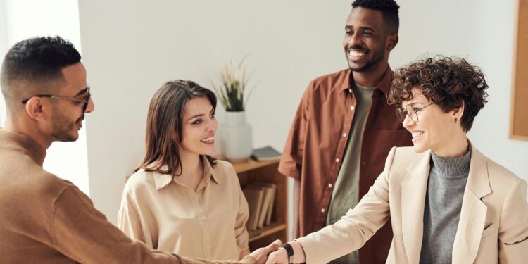 ¿Quieres el trabajo? Obtenga la pasantía primero │ConnectComm