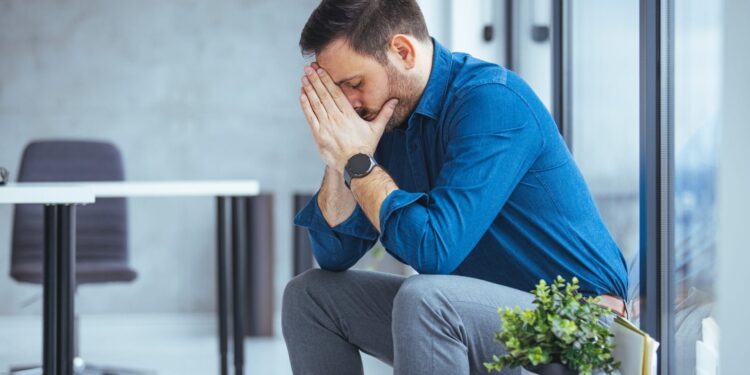 Estas siete grandes empresas están despidiendo a miles de trabajadores. ¿Debería preocuparse por la economía?