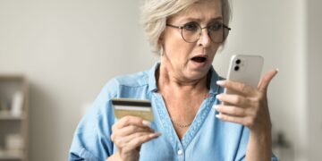 Tontos y más tontos: 7 errores financieros que pueden ser desastrosos si su próximo paso es otro error