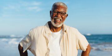 Cómo algunos jubilados están volviendo a encontrar la felicidad después de los 60 años