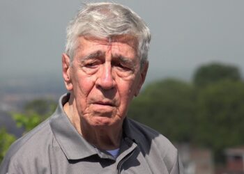 5 señales que parecen envejecimiento pero que podrían indicar una infección