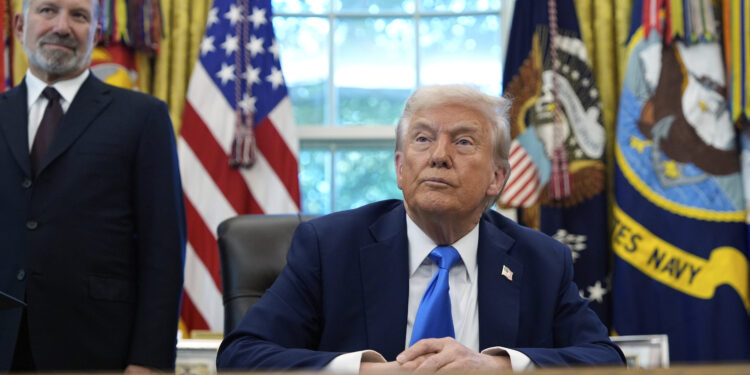 Trump quiere que Japón financie el ambicioso gasto gubernamental de su gobierno. ¿Qué hay para ellos?